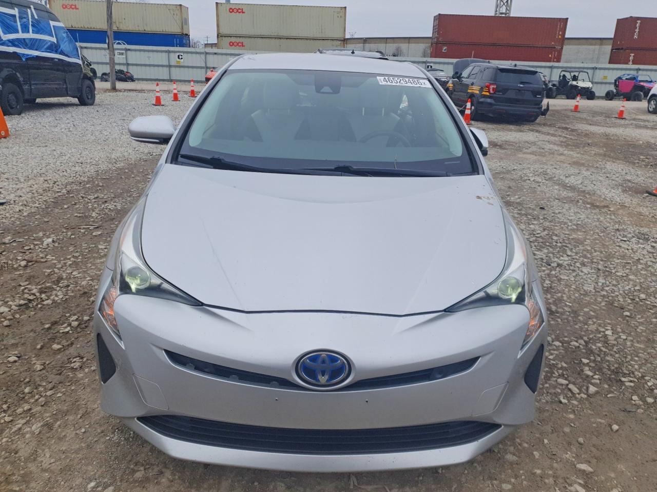 2018 TOYOTA PRIUS TWO photo 5