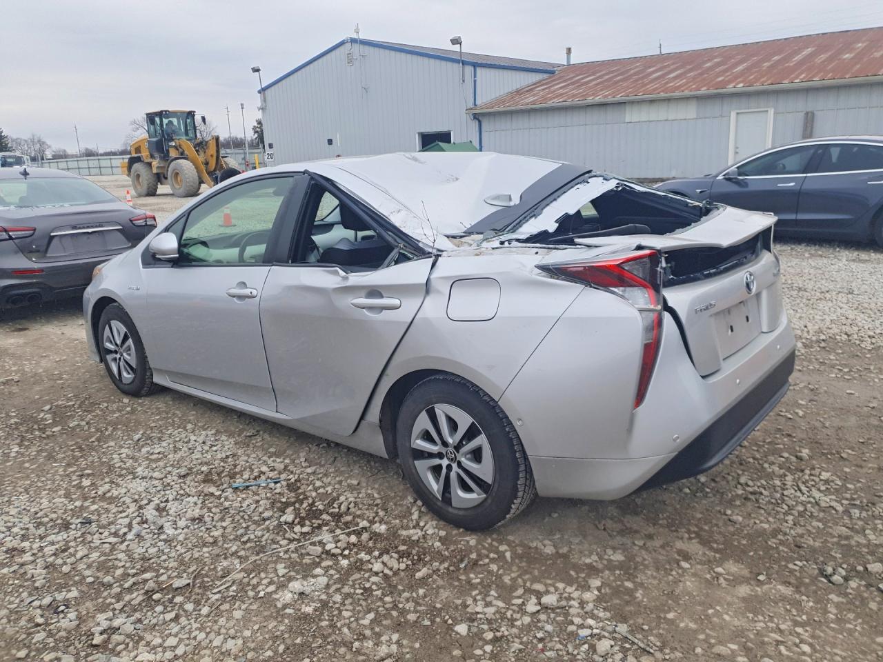 2018 TOYOTA PRIUS TWO photo 2