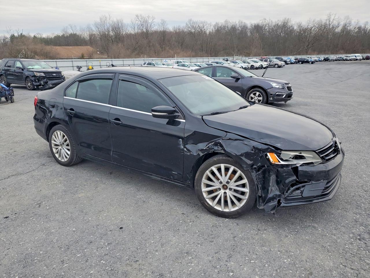 2015 VOLKSWAGEN JETTA SE photo 10