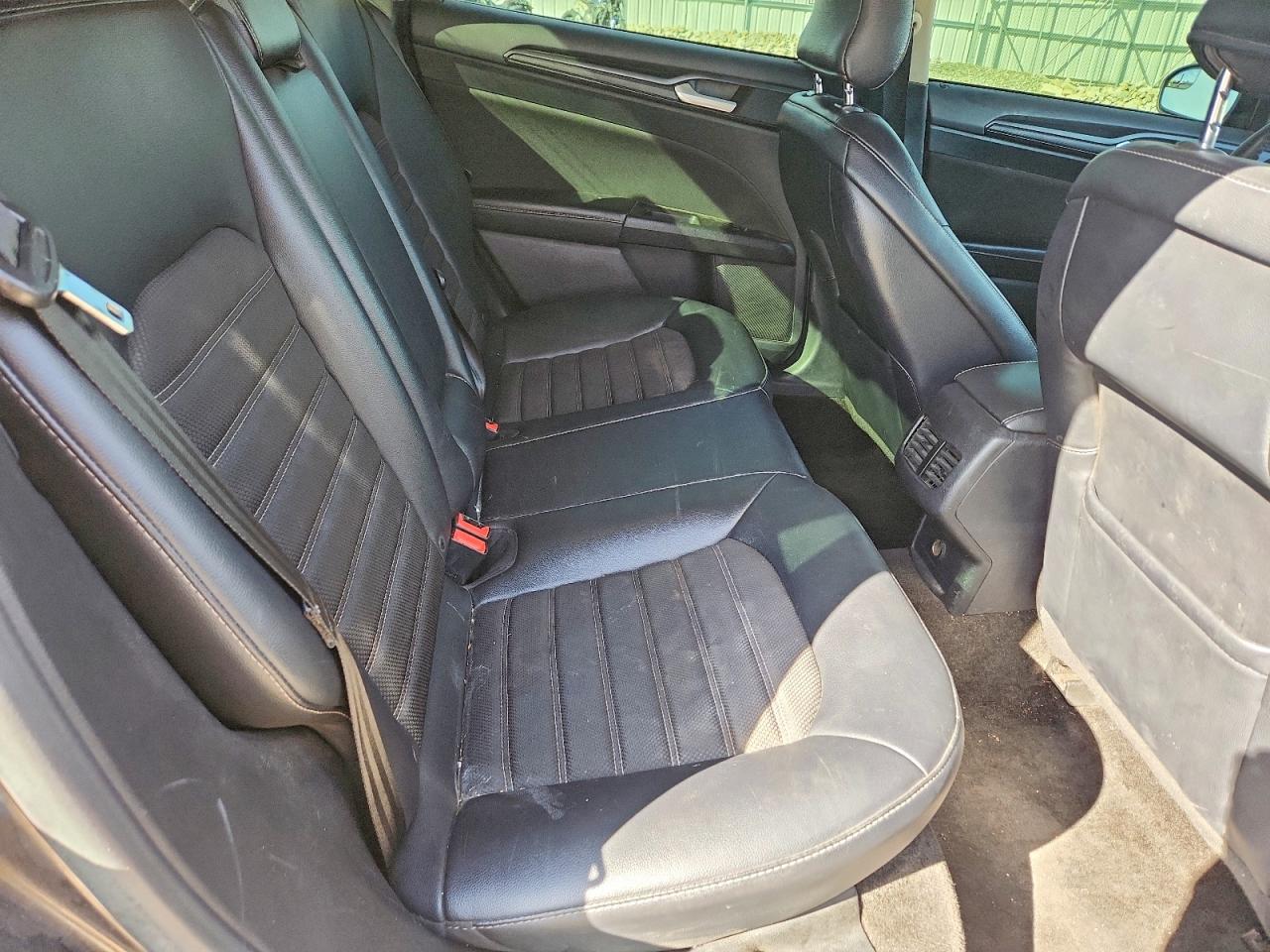 2018 FORD FUSION SE HYBRID photo 19
