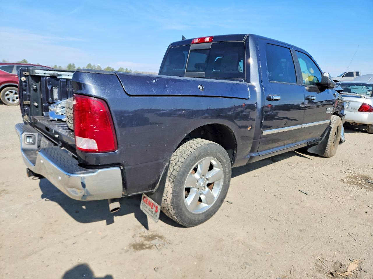 2018 RAM 1500 SLT photo 5