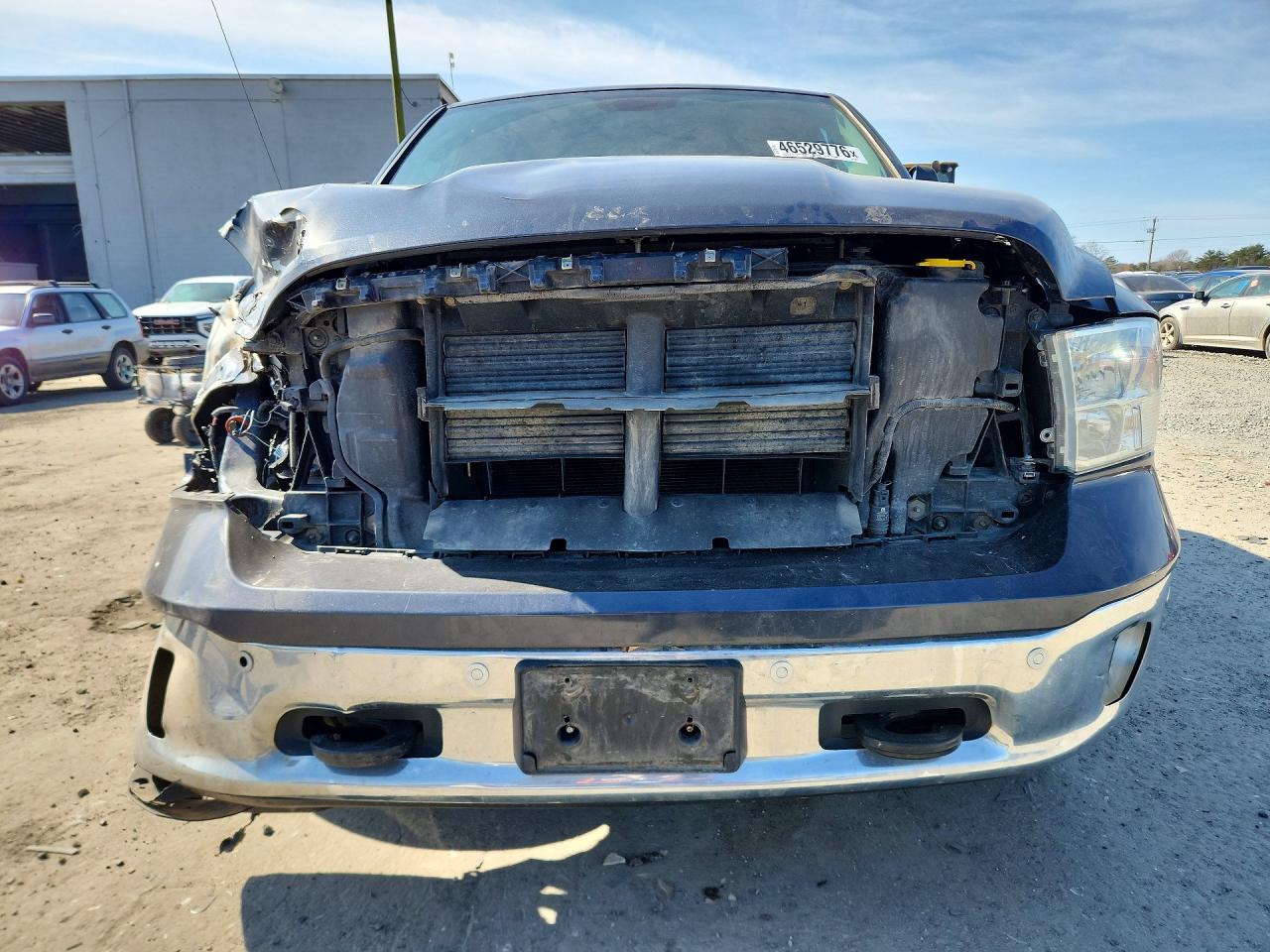 2018 RAM 1500 SLT photo 9