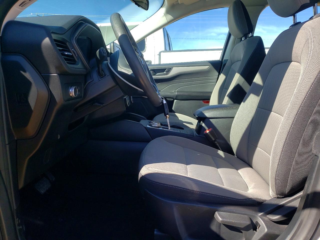 2022 FORD ESCAPE S photo 13