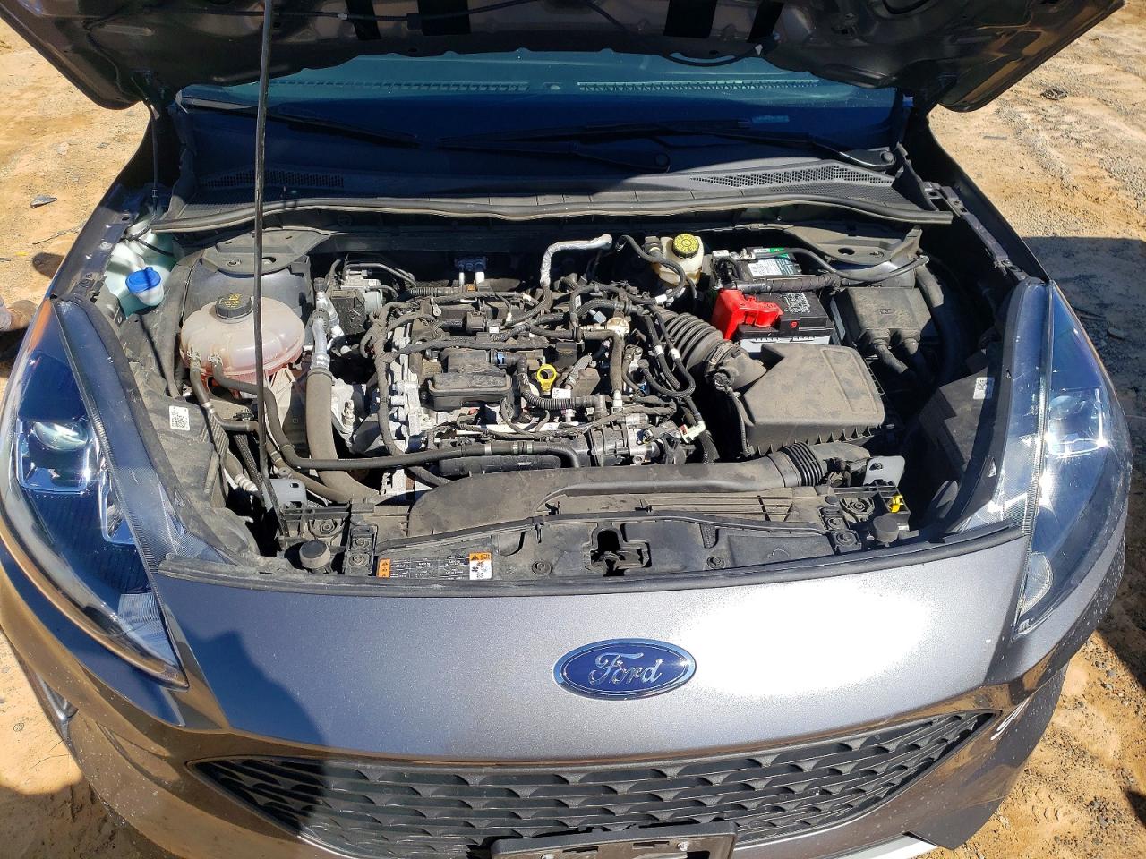 2022 FORD ESCAPE S photo 23