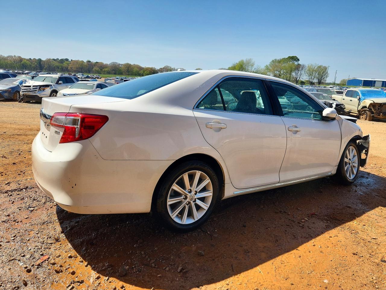 2014 TOYOTA CAMRY XLE V6 photo 5