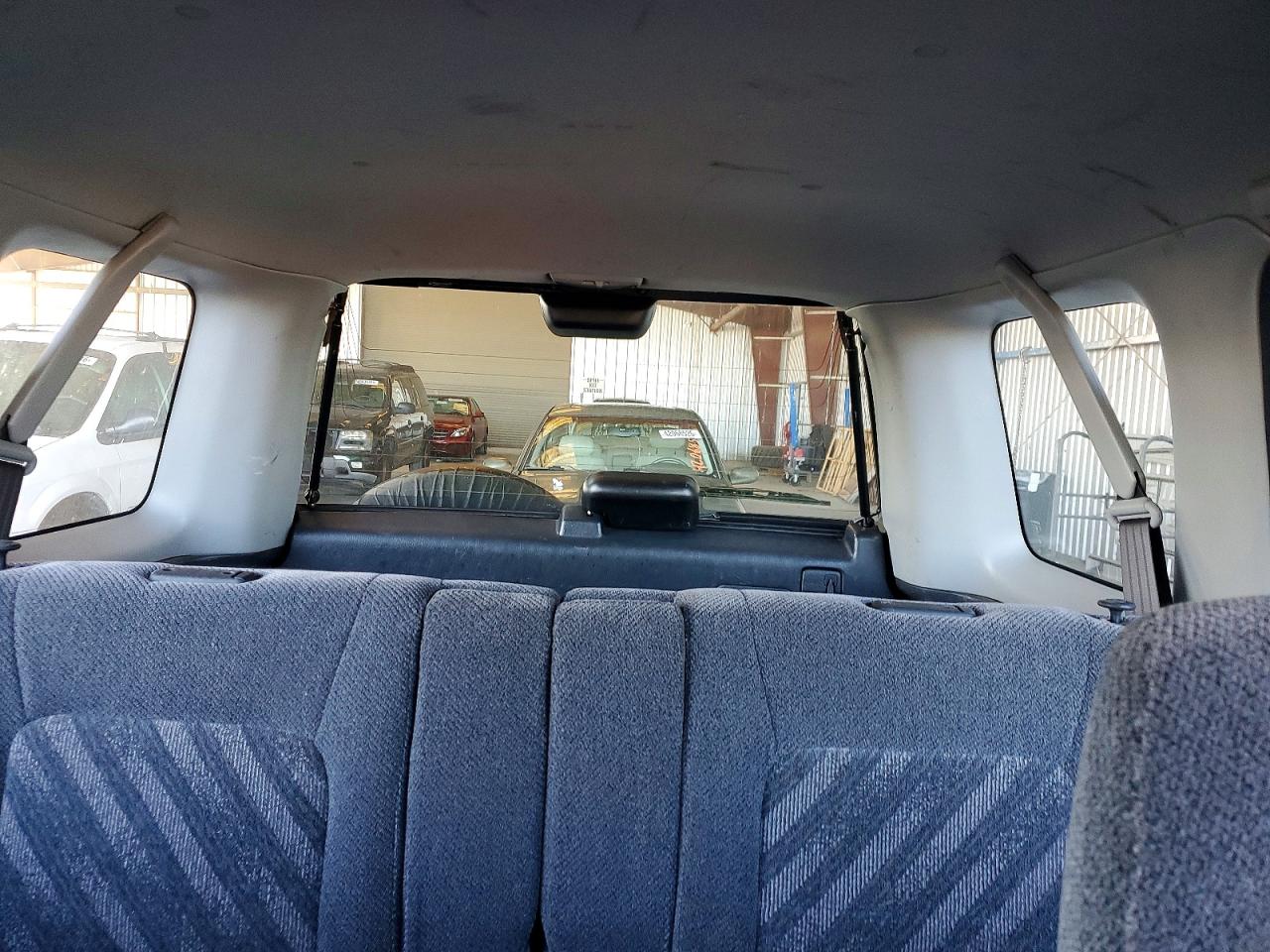 2000 HONDA CR-V EX photo 10