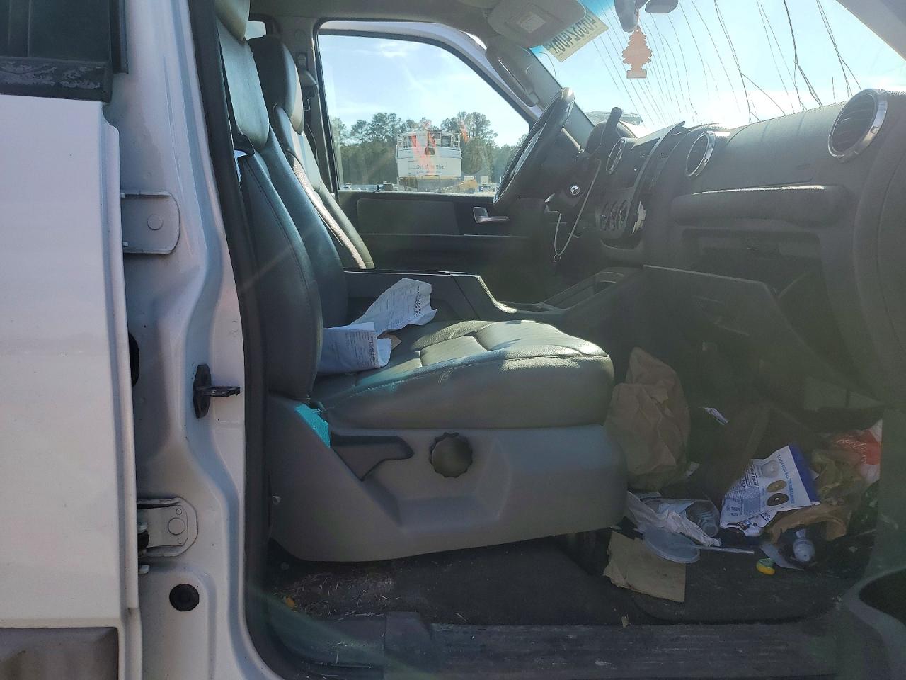 2003 FORD EXPEDITION XLT photo 13