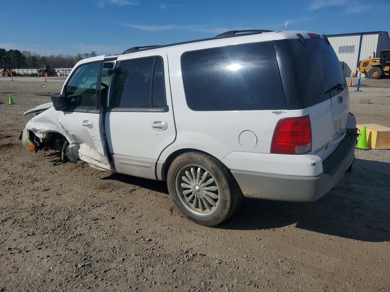 2003 FORD EXPEDITION XLT photo 3