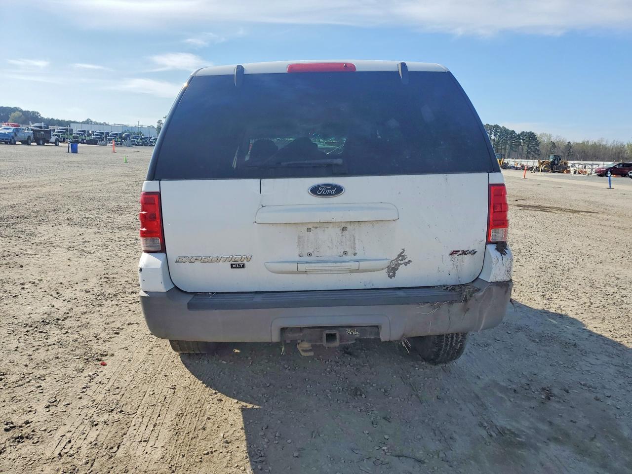 2003 FORD EXPEDITION XLT photo 11