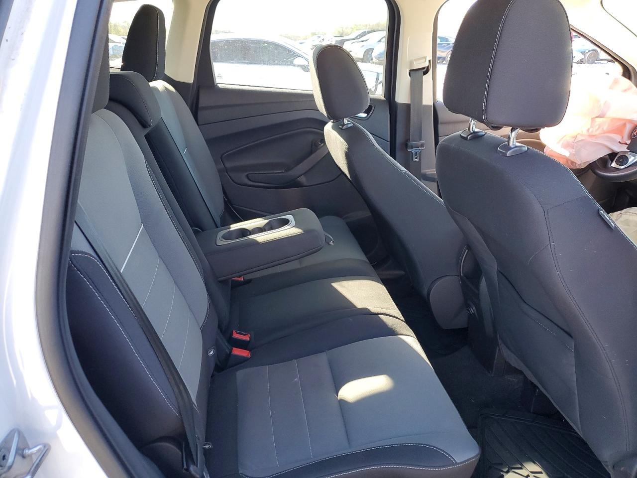 2014 FORD ESCAPE SE photo 28