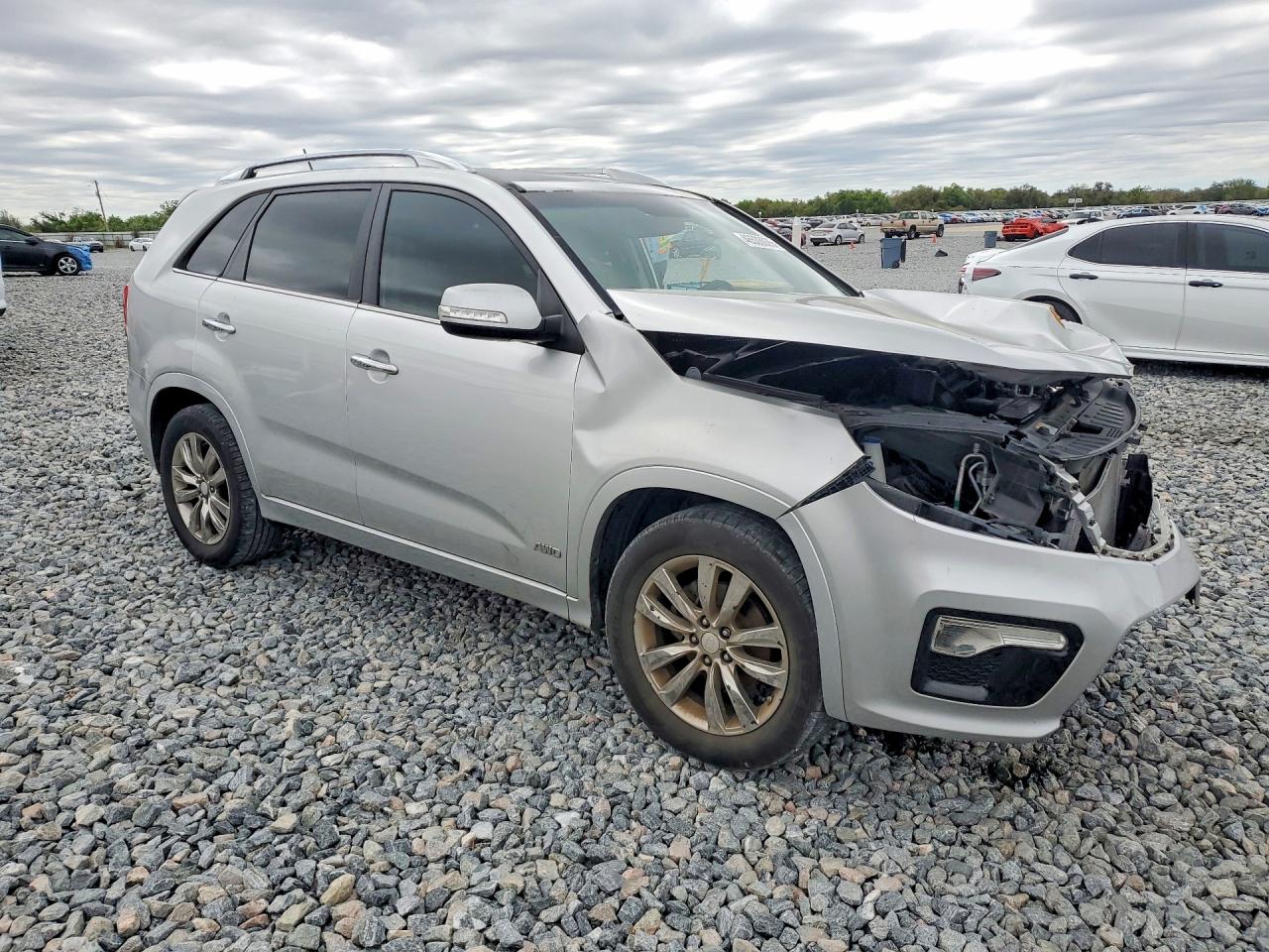 2013 KIA SORENTO SX photo 10