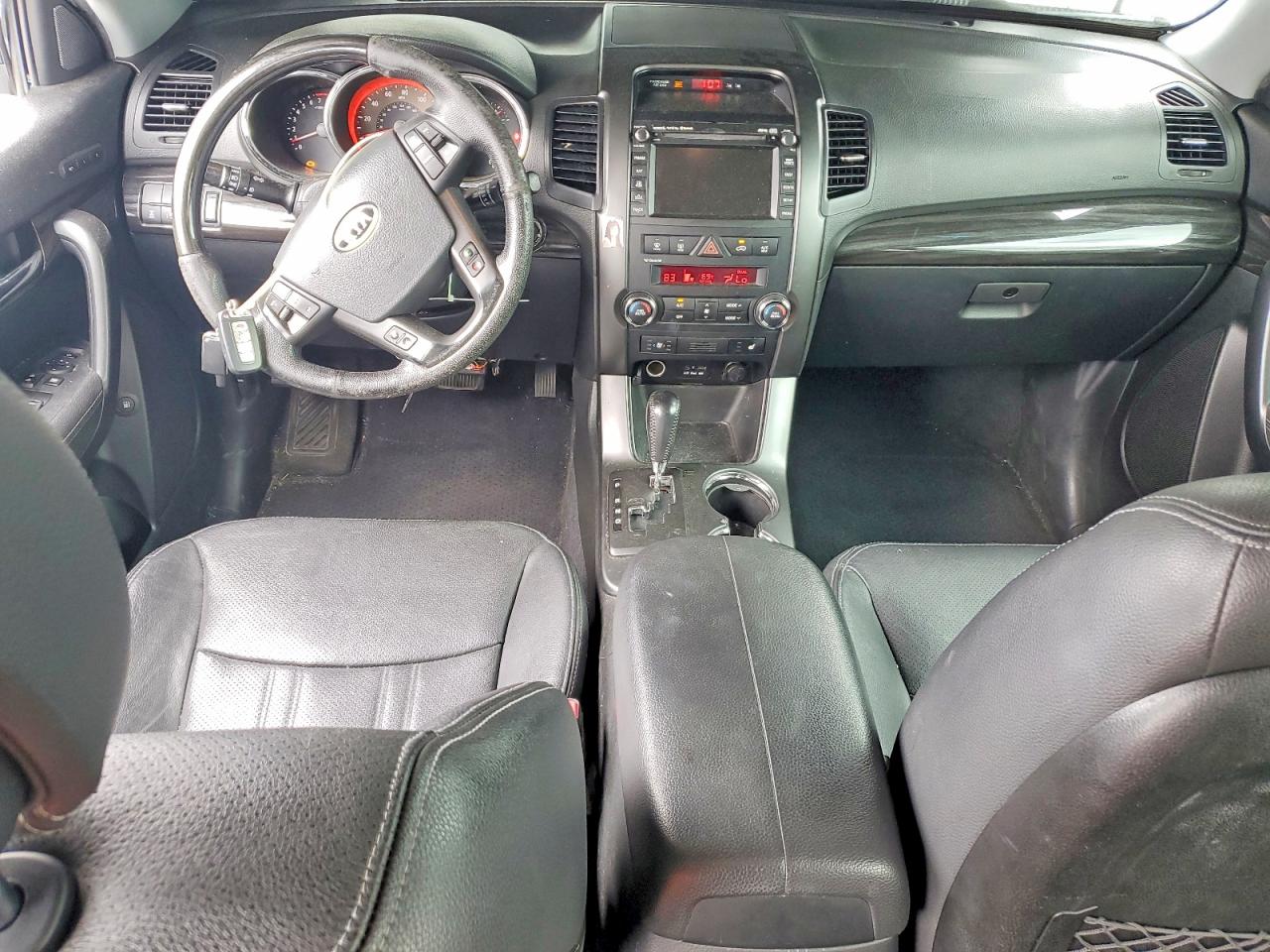 2013 KIA SORENTO SX photo 22