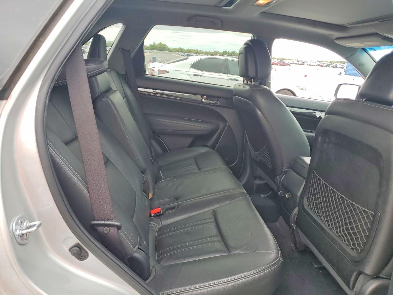 2013 KIA SORENTO SX photo 28