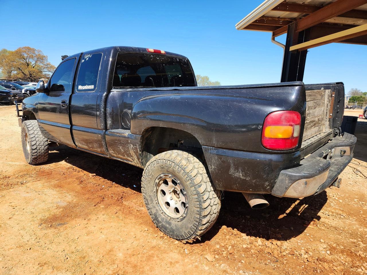 2000 CHEVROLET SILVERADO C1500 photo 2