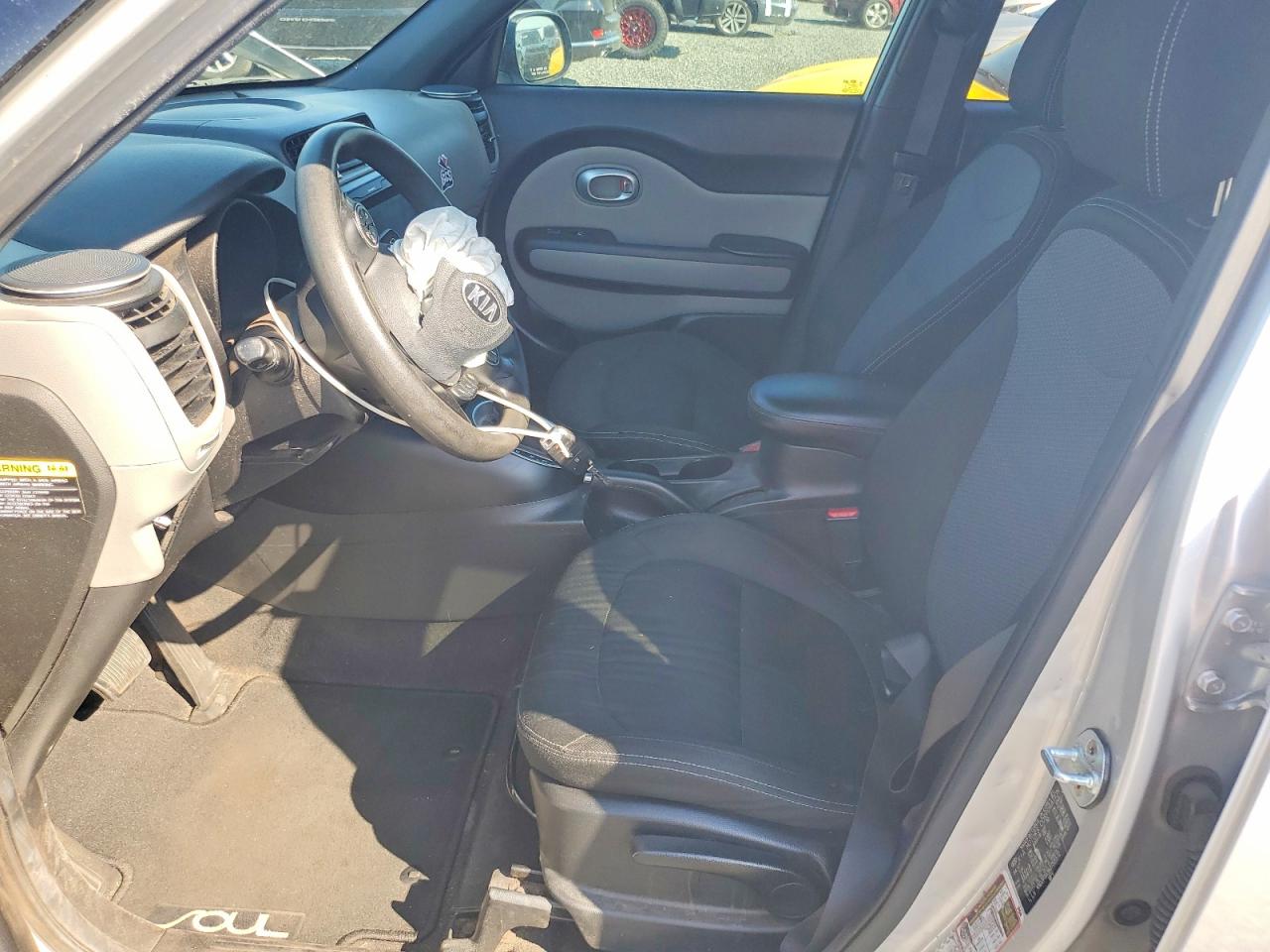 2018 KIA SOUL + photo 13