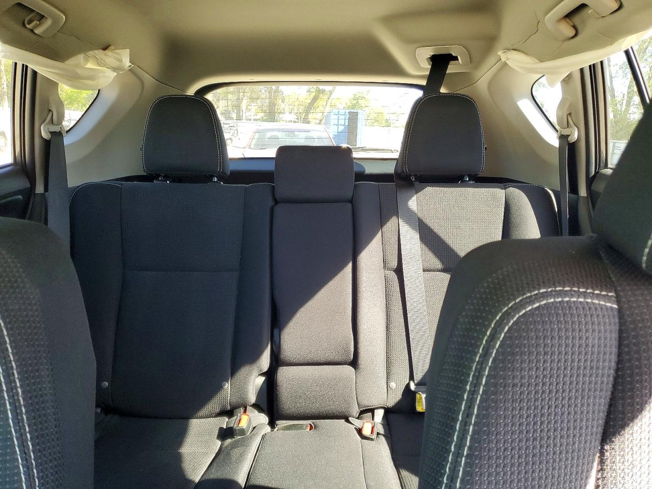 2016 TOYOTA RAV4 XLE photo 10