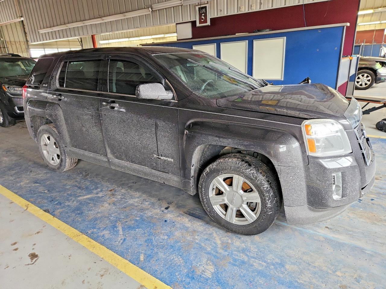 2015 GMC TERRAIN SLE photo 10