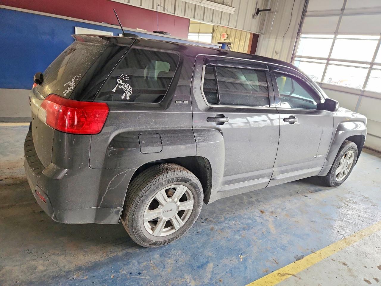 2015 GMC TERRAIN SLE photo 7