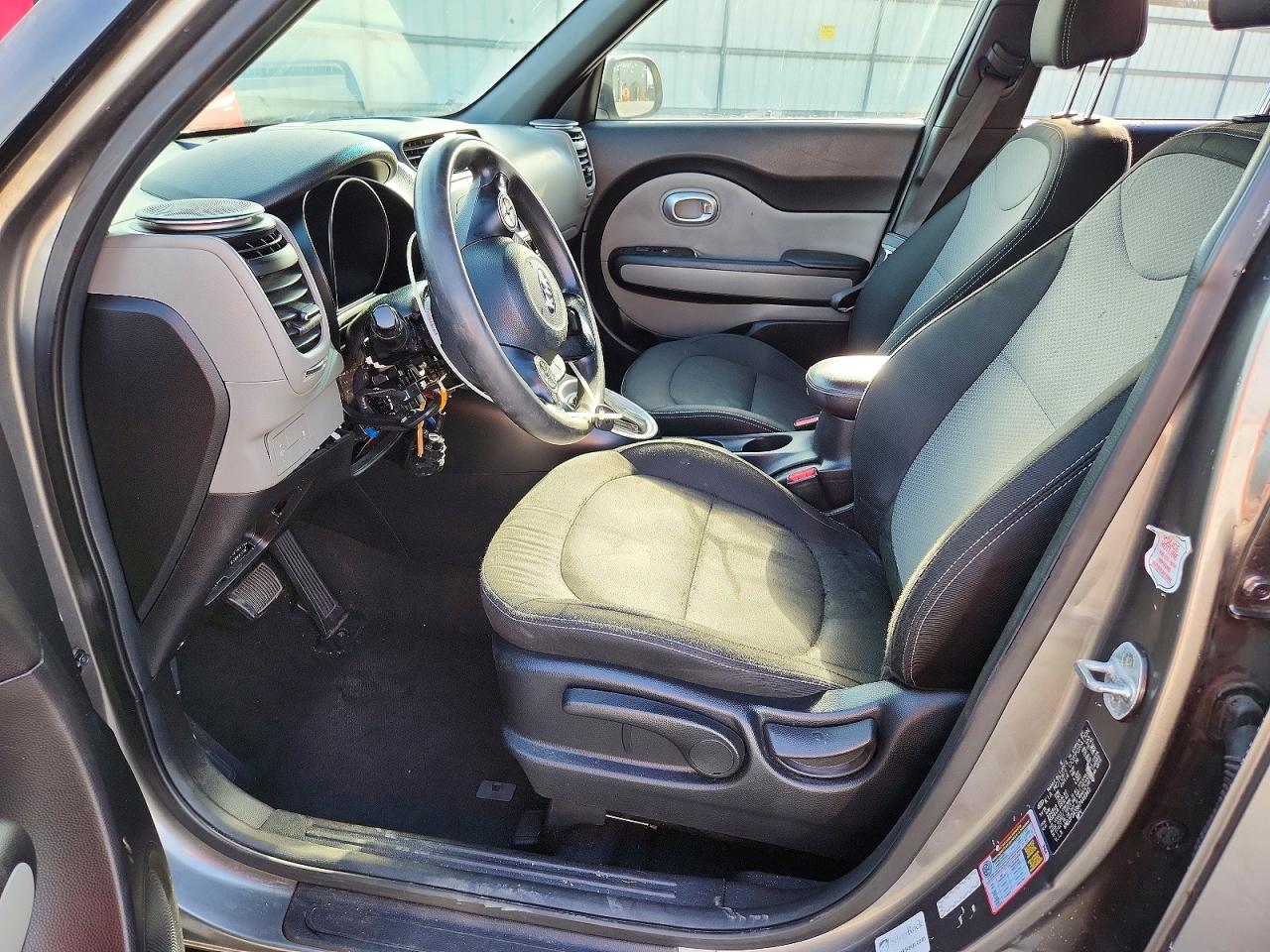 2017 KIA SOUL + photo 7