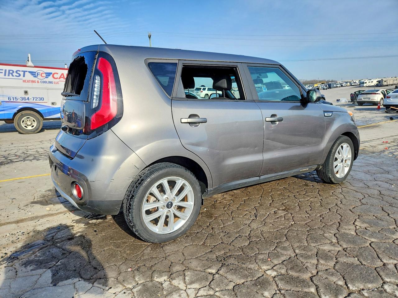 2017 KIA SOUL + photo 3
