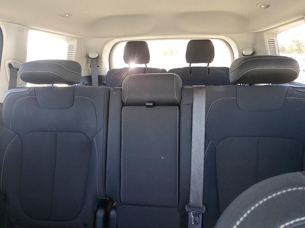 2023 JEEP GRAND CHEROKEE L LAREDO photo 10