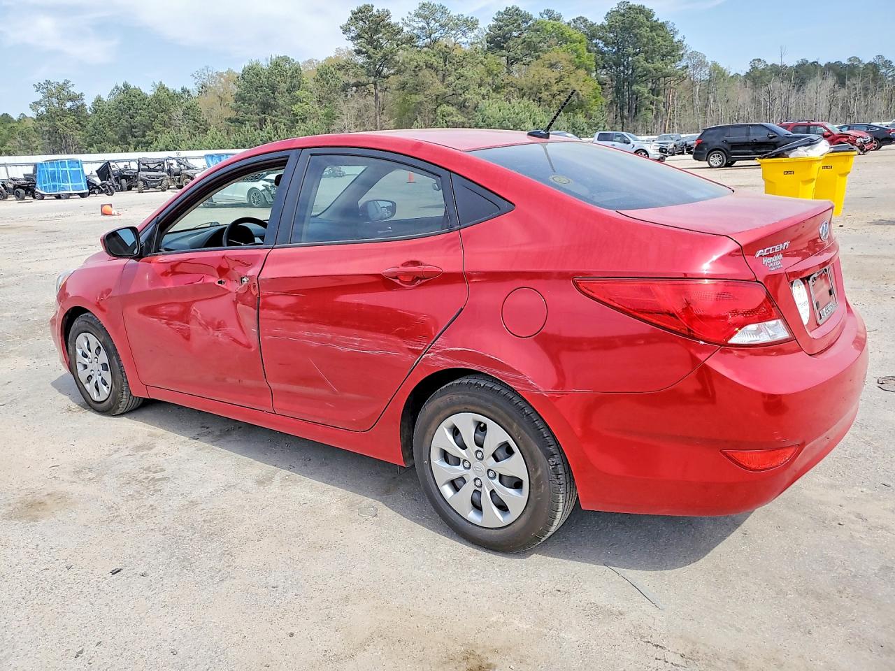 2016 HYUNDAI ACCENT SE photo 3
