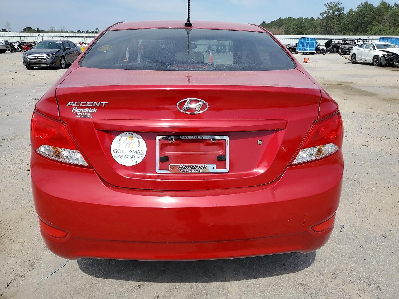 2016 HYUNDAI ACCENT SE photo 11