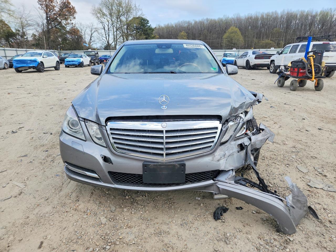 2011 MERCEDES-BENZ E 550 photo 13