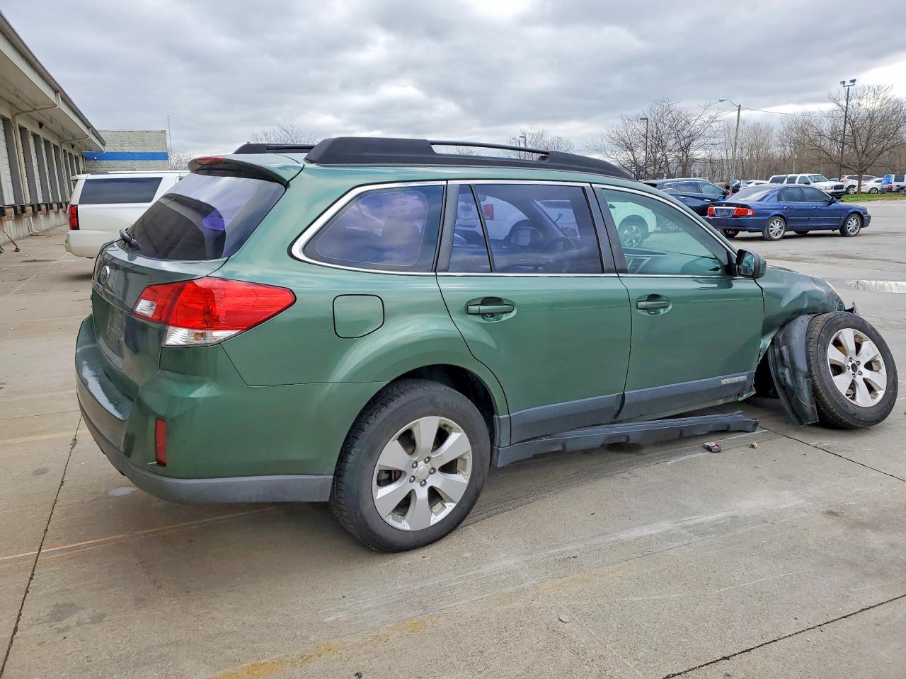 2012 SUBARU OUTBACK 2.5I photo 5