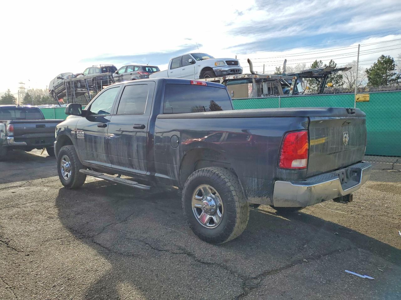 2016 RAM 2500 ST photo 3