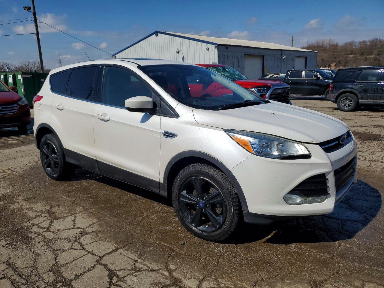 2015 FORD ESCAPE SE photo 7