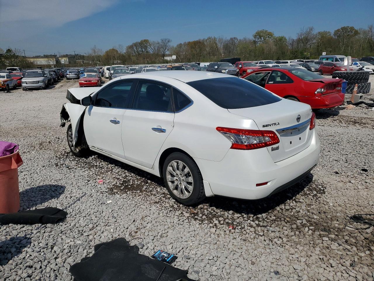 2015 NISSAN SENTRA SV photo 4