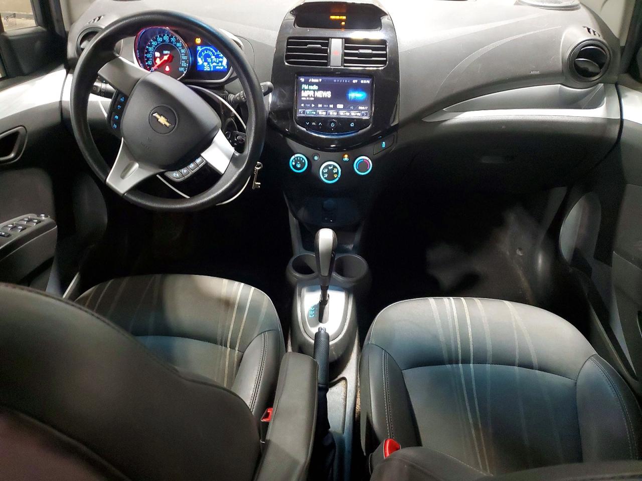 2015 CHEVROLET SPARK 1LT photo 15