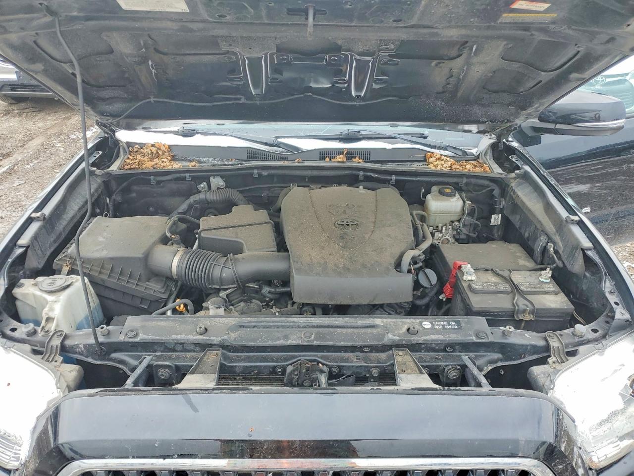 2019 TOYOTA TACOMA TRD OFF-ROAD photo 31