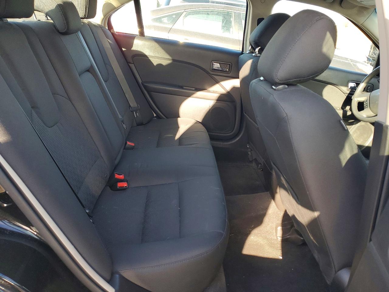 2012 FORD FUSION SE photo 28