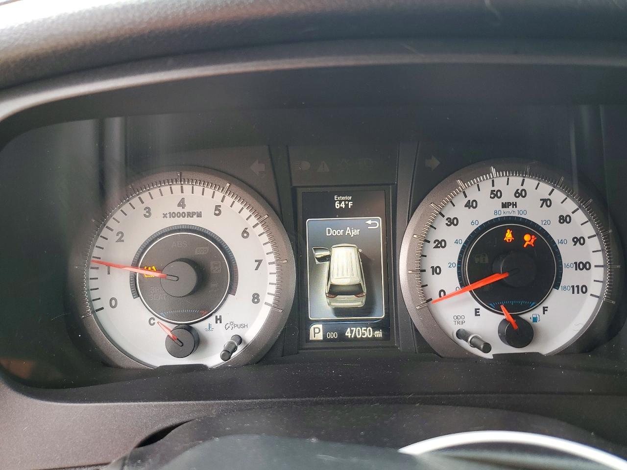 2017 TOYOTA SIENNA SE 8-PASSENGER photo 17