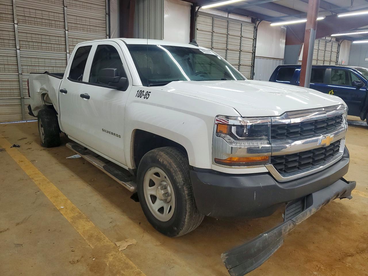 2019 CHEVROLET SILVERADO photo 4