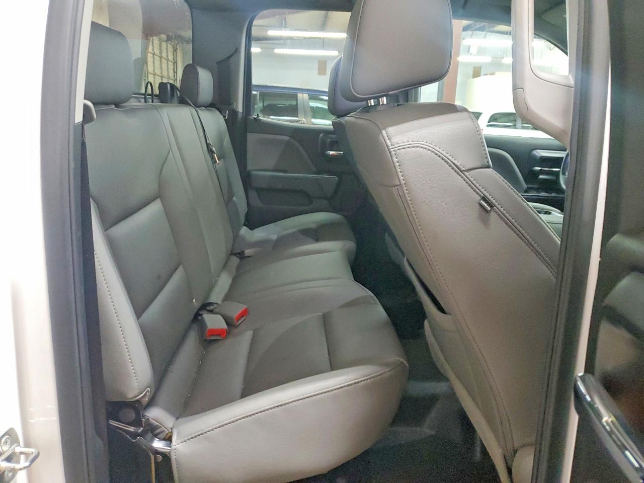 2019 CHEVROLET SILVERADO photo 10