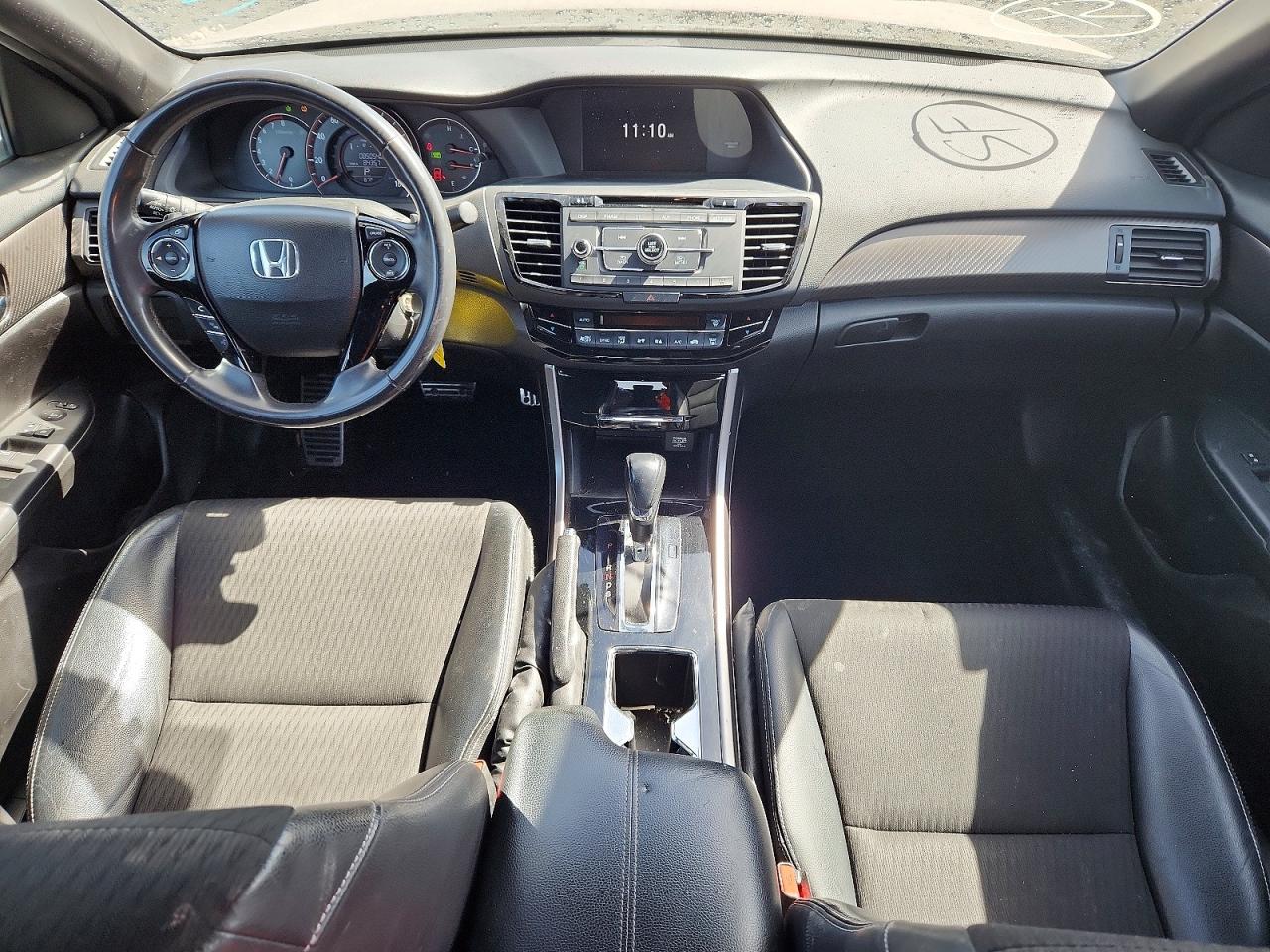 2017 HONDA ACCORD SPORT photo 15