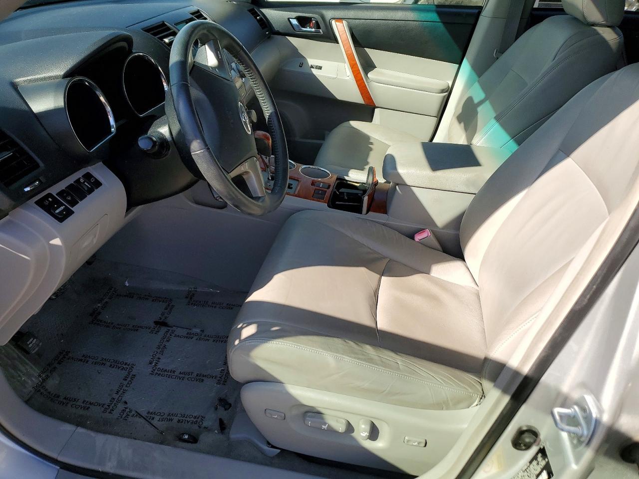 2009 TOYOTA HIGHLANDER photo 13