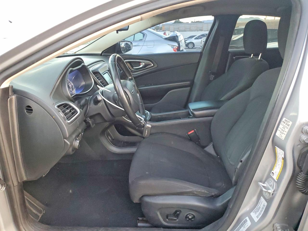 2016 CHRYSLER 200 LIMITED photo 19