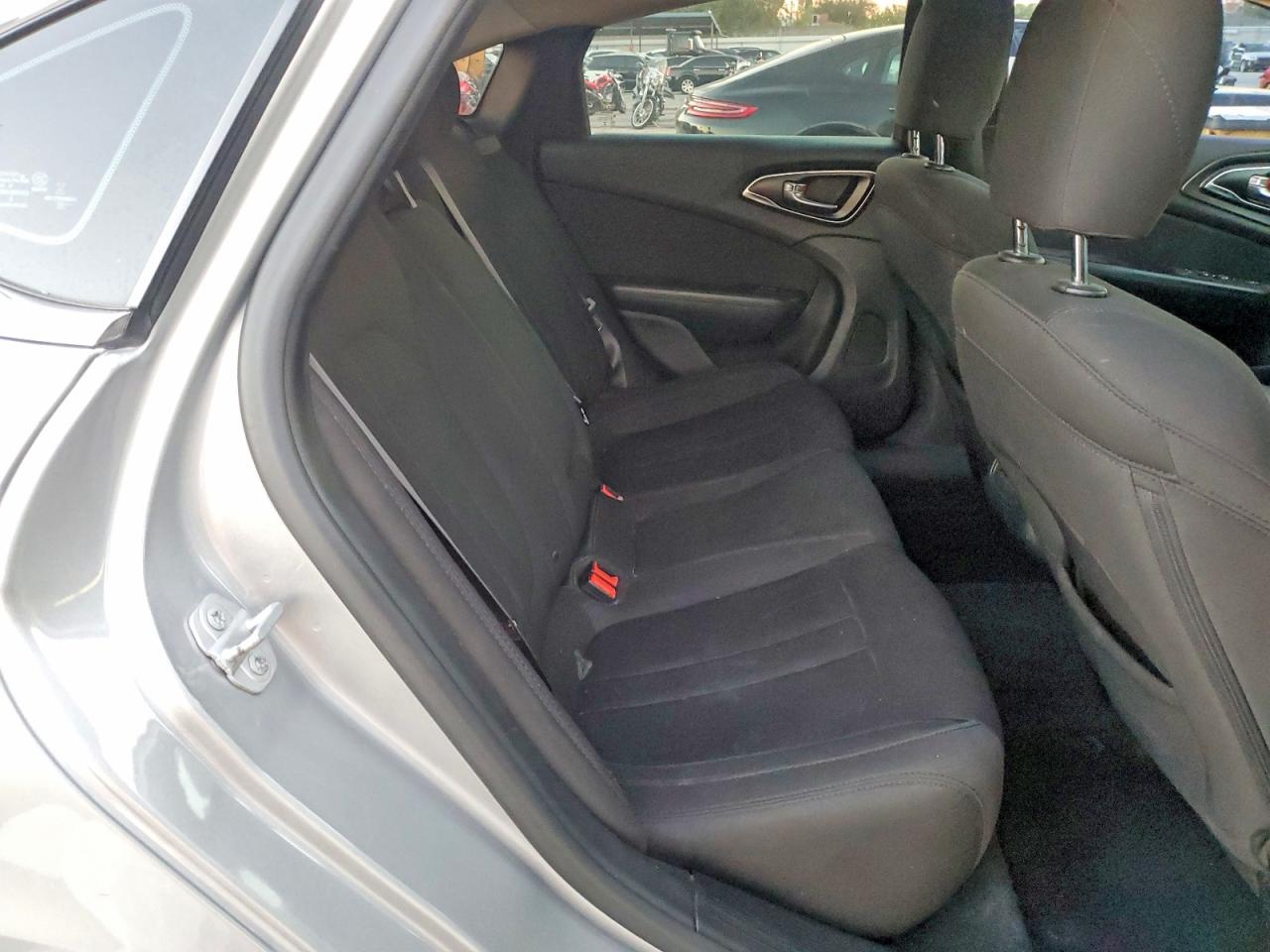 2016 CHRYSLER 200 LIMITED photo 28