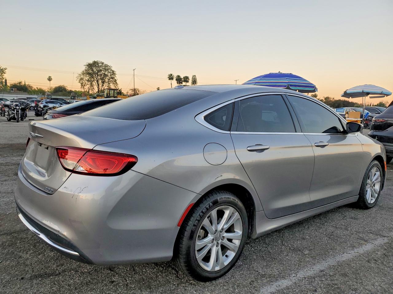 2016 CHRYSLER 200 LIMITED photo 7