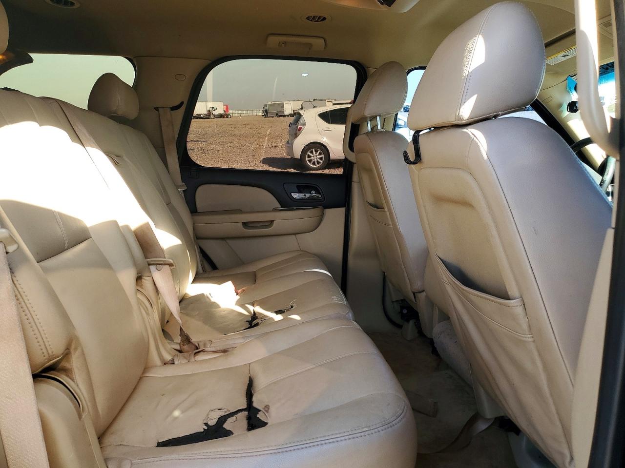 2007 CHEVROLET TAHOE C1500 photo 31