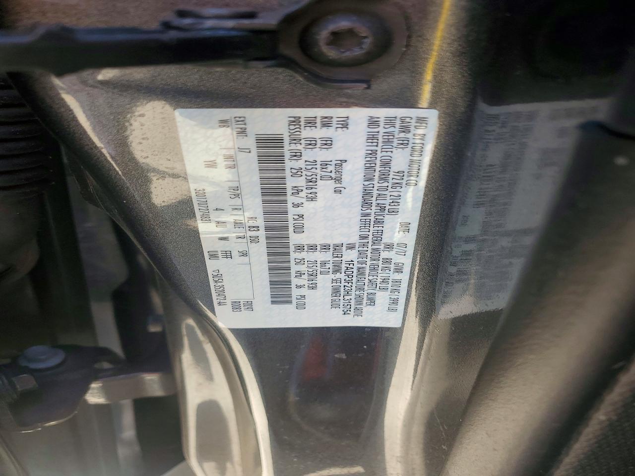 2017 FORD FOCUS SE photo 23