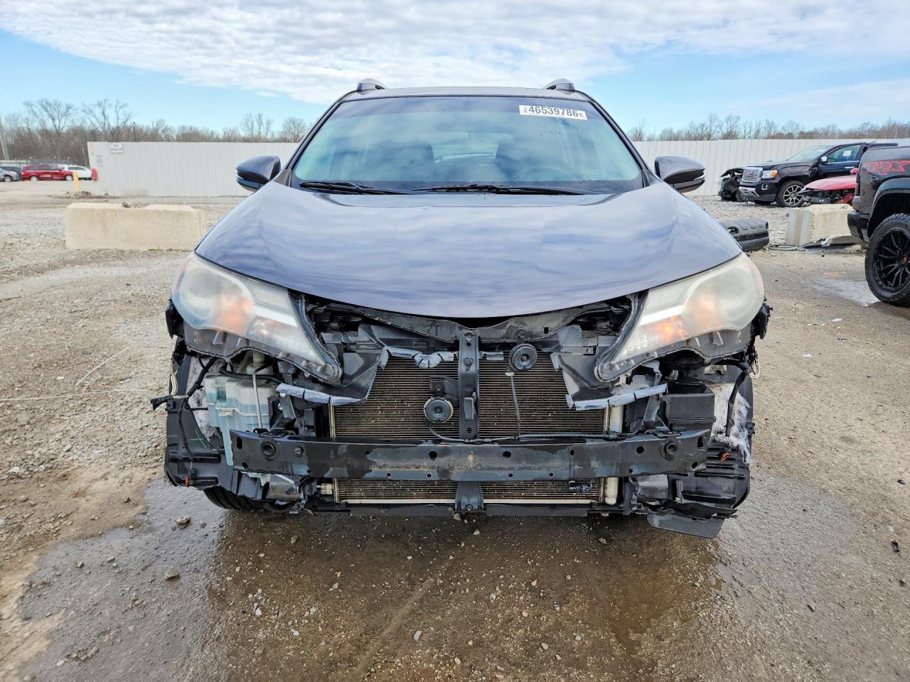 2014 TOYOTA RAV4 XLE photo 9
