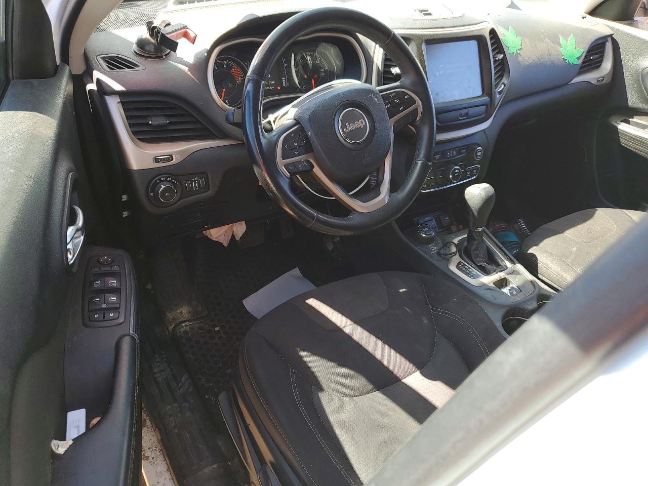 2017 JEEP CHEROKEE LATITUDE photo 15