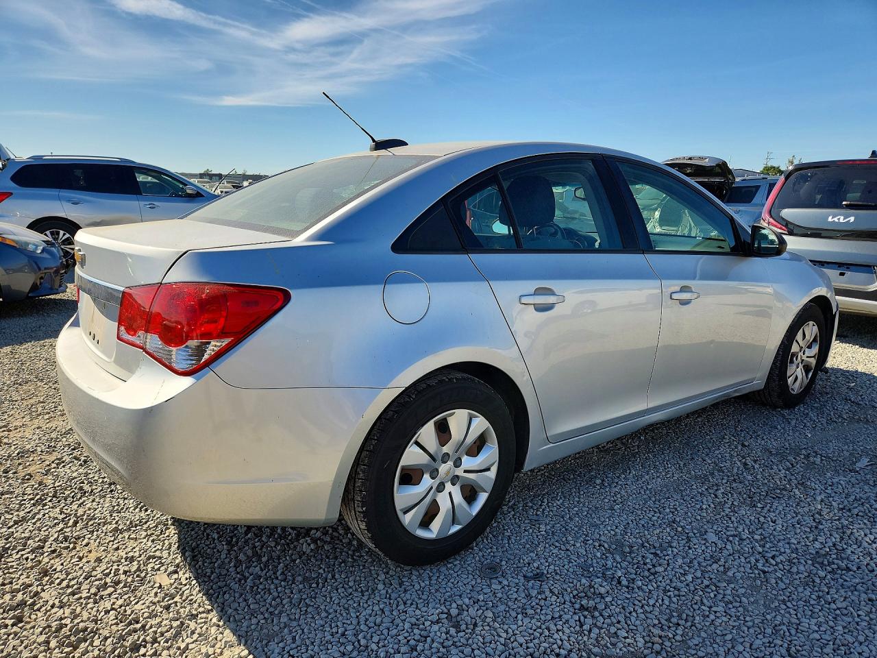 2016 CHEVROLET CRUZE LIMITED LS photo 3