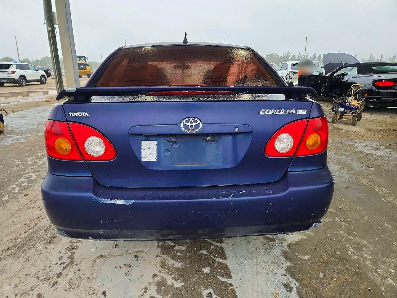 2003 TOYOTA COROLLA LE photo 6