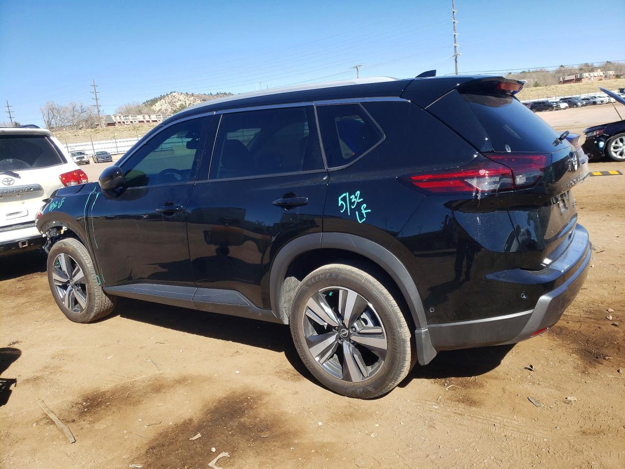 2024 NISSAN ROGUE SL photo 2